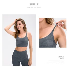Detail showing marble pattern printed yoga bra and seamless high waist leggings set