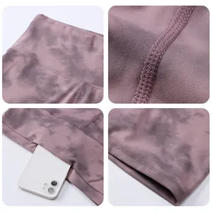 Détails du short de yoga tie-dye avec taille haute, poche latérale et coutures plates