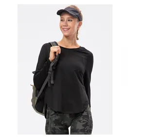 Haut de sport noir à manches longues pour femme, séchage rapide et ourlet arrondi