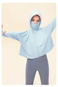 Sweat à capuche protection solaire enfant bleu clair avec masque et passe-pouces