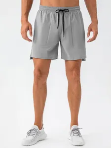 Pantaloncini sportivi grigio chiaro da uomo ad asciugatura rapida con coulisse e spacco