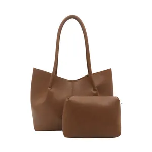 Minimalistische braune Totebag aus Kunstleder und Reißverschlusstasche Set für Damen