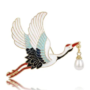 Elegante Spilla Gru in Stile Vintage Cinese Smalto Lega Pendente Perla Artificial Gioielli per Matrimonio Banchetto Regali Donna