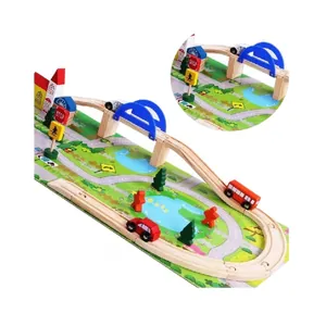 Circuit de train en bois 40 pièces avec voitures, ponts et tapis de scène urbaine