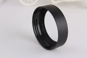 Detail view of the black plastic screw lid with internal threads for 12oz can coolers