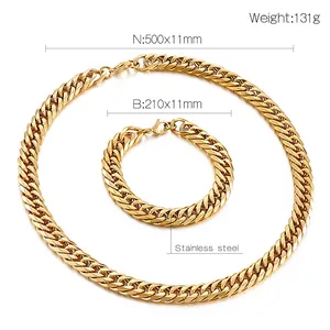 Bovenaanzicht van gouden Cubaanse schakelketting set met specifieke maten en gewicht