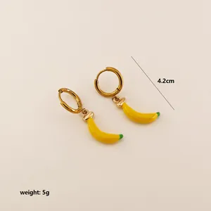 Detailed view of banana drop earrings with 4.2cm length and 5g weight measurements
