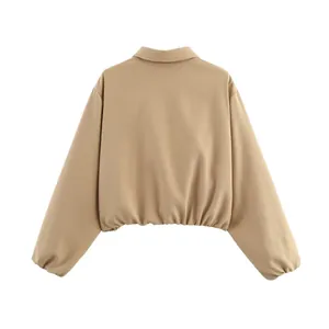 Vue arrière du blouson bouffant kaki avec col à revers et poignets élastiques