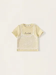 Girls cream yellow short sleeve t-shirt with lace splicing and bow detail