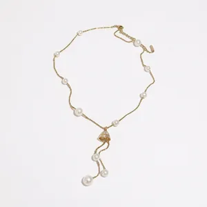 Korean style zircon and pearl necklace with exquisite bell-shaped pendant design