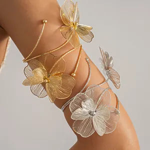 European American Style Hollow Flower Opening Arm Cuff For Women Gold Silver Metal Filigree Adjustable Bracelet Jewelry