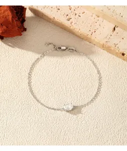 Detailed macro shot of a 1 carat Moissanite bracelet in S925 sterling silver