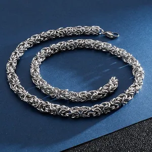 Collana da Uomo in Acciaio al Titanio a Catena Bizantina Argento Chiglia a Maglie Gioielli Personalizzati in Stile Punk per Uomo Ragazzi Regalo