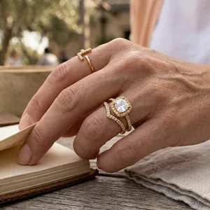 Western Style Stainless Steel Square Zirconia Ring Gold Plated Minimalist Geometric Rhinestone Finger Ring For Women Premium Jewelry Gift