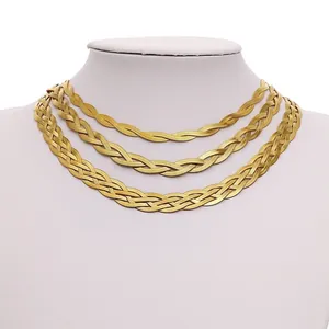 Elegante conjunto de collares multicapa trenzados de cadena de serpiente dorada mujer