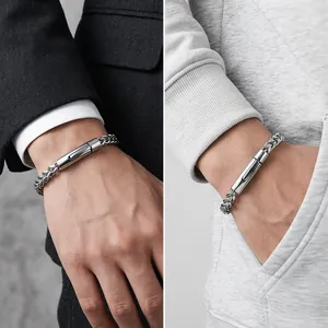 Men's silver Franco chain bracelet in polished stainless steel with cylindrical clasp