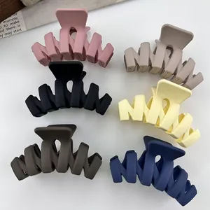 Set di 6 grandi mollette per capelli opache a onda in vari colori tra cui rosa e blu