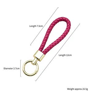 Portachiavi per auto in pelle PU intrecciata rosso rosa con anello dorato e lunghezza 12cm