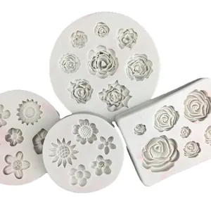 Lot de 4 moules à fleurs en silicone blanc pour gâteaux fondants et bricolage créatif