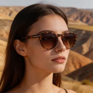 Vintage Round Sunglasses For Men Women UV Protection PC Frame Small Retro Round Eyewear Fashion Travel