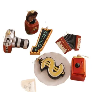 Set di 6 ornamenti natalizi vintage con macchina fotografica e radio per decoro tavolo