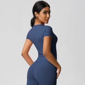 Detailed back view of navy blue high-waisted yoga set with moisture-wicking fabric