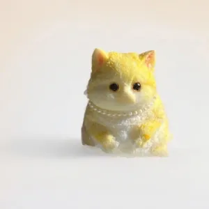 Cute yellow cat desk ornament with pearl necklace, soft plush kitten decompression toy