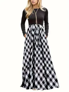 Robe longue femme à manches longues avec haut noir et jupe à carreaux vichy noir et blanc