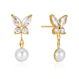 Élégantes boucles d'oreilles papillon plaquées or 18k avec cristaux et perle