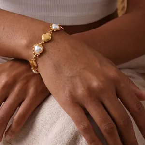 18K Gold Plated Stainless Steel Artificial Pearl Rhinestone Heart Geometric Bracelet For Women French Luxury Jewelry