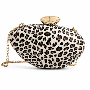 Elegante Abendtasche mit Leopardenmuster, ovalem Design, Goldverschluss und Kette