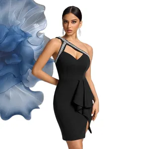 Elegant black one-shoulder evening dress with rhinestone strap and pleated details
