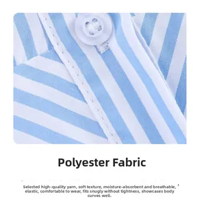 Détail du tissu en polyester à rayures bleues et blanches avec bouton en résine