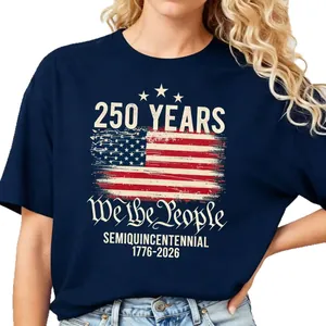 T-shirt femme en coton bleu marine avec imprimé drapeau US pour le 250e anniversaire