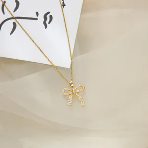Eleganter Schleife Anhänger Halskette Für Damen Gold Plattiert Edelstahl Mit Funkelndem Zirkonia Zarter Modeschmuck Geschenk