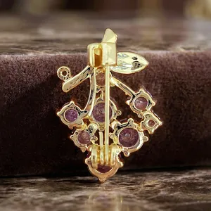 Japanese style cute purple crystal grape brooch with gold finish for cardigan accessories