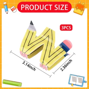 Vue détaillée de lot de 3 pinces à cheveux en forme de crayon jaune de 8 cm de longueur
