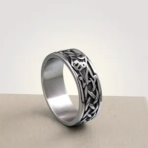Bague Viking vintage en argent avec motifs de nœuds celtiques nordiques gravés