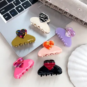 Lot de pinces à cheveux en forme de cœur en acétate avec motifs à fleurs et marbre