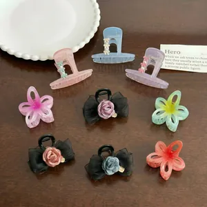 Lot de 9 pinces à cheveux colorées avec nœuds et motifs floraux pour coiffures élégantes