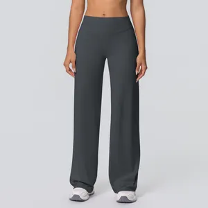 Detail of high-waisted wide leg yoga pants in dark grey for fitness and daily wear