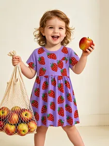 Robe à Manches Courtes pour Filles Imprimé Fraise 100% Coton Violet Été Décontracté Robe de Princesse pour Enfants
