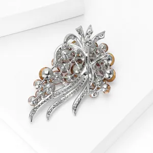 Elegant flower brooch with silver alloy, amber stone and crystal rhinestones