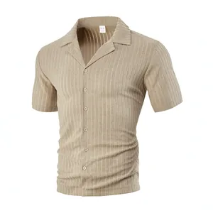 Chemise homme kaki à manches courtes avec texture jacquard à côtes verticales