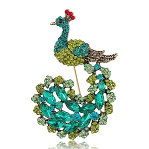 Vintage Alloy Rhinestone Peacock Brooch Pin For Women Luxury Animal Lapel Pin Decoration Accessories Green Multicolor Gift