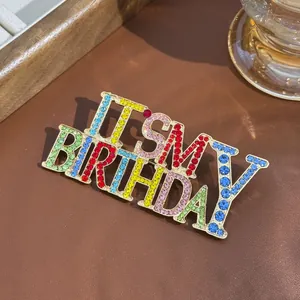 Broche de Luxe en Alliage de Strass It's My Birthday Lettres Pour Femmes Hommes Mode Fête Célébration d'Anniversaire Bijoux