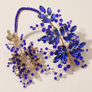 Serre-tête de mariée fait main en cristal bleu roi et fil doré de style baroque