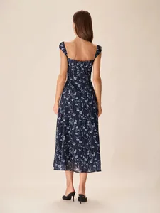 French vintage floral print slim fit maxi dress with square neck and open back