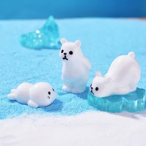 Miniature polar bear and seal resin figurines for micro landscape snow scenery DIY decor