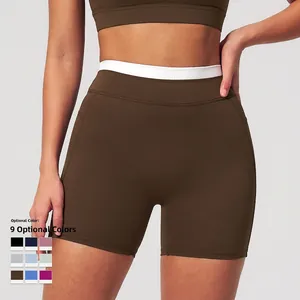Short de yoga taille haute bicolore marron foncé avec ceinture côtelée blanche sport